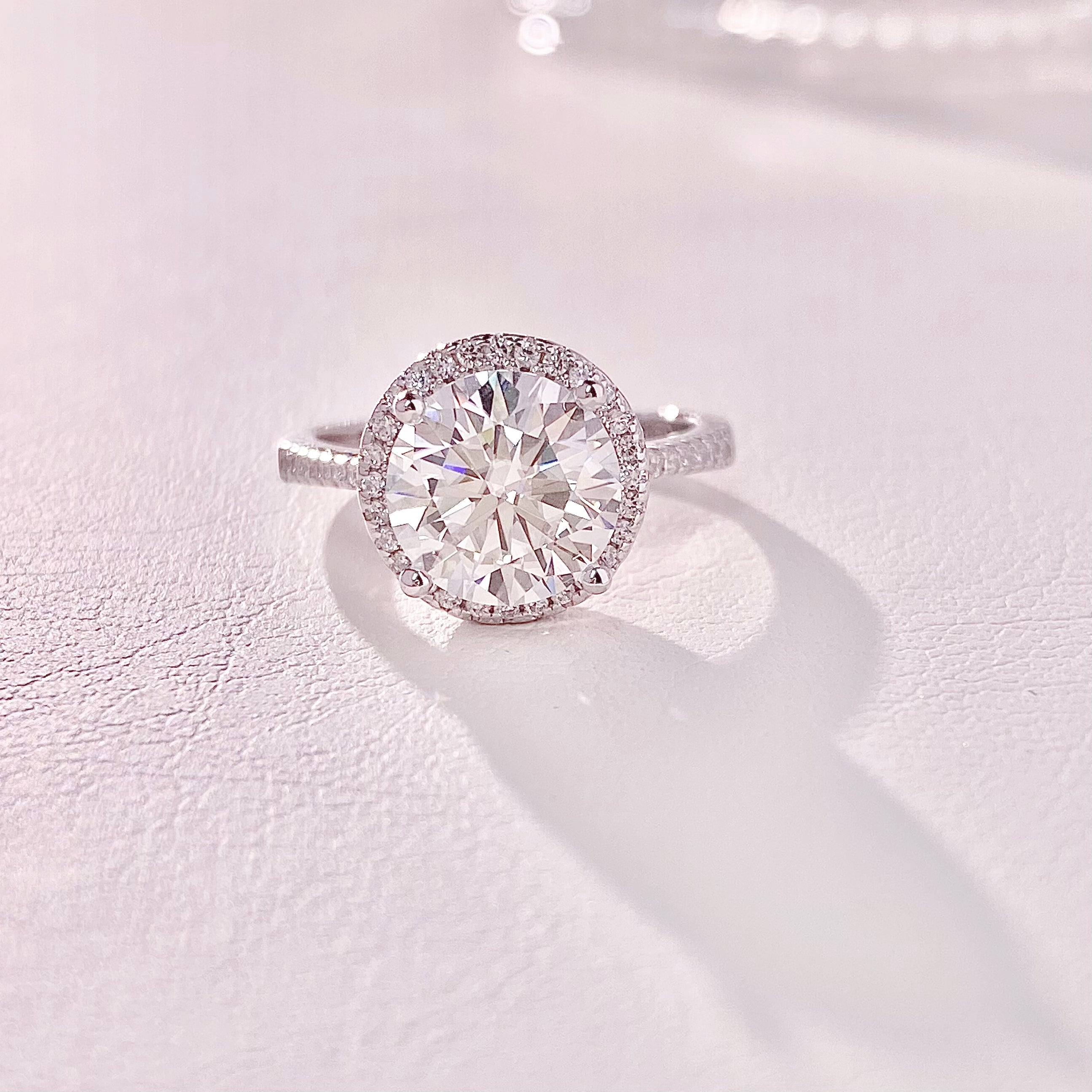 <45> Full Moon —— Round shape Moissanite With Pave Ring