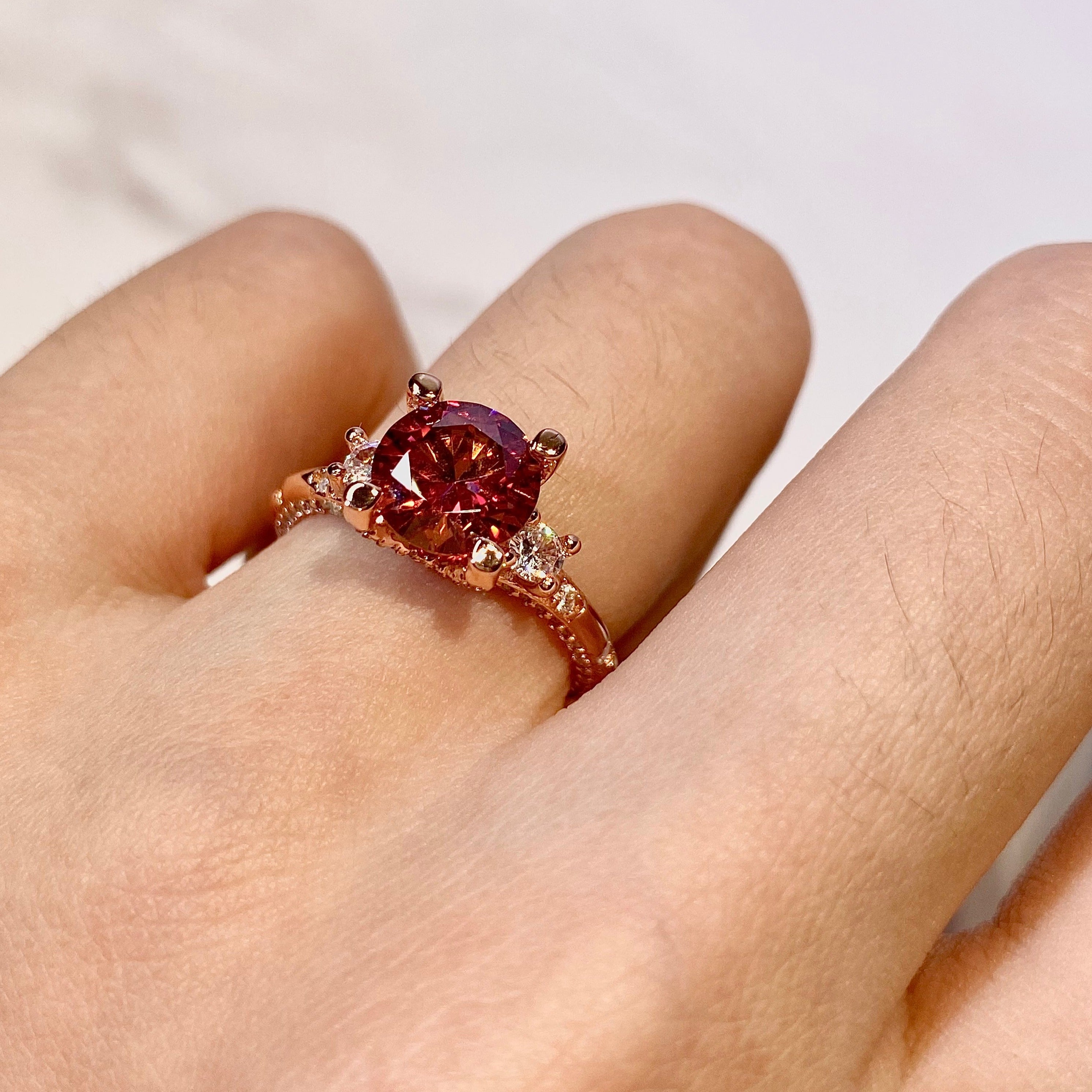 <20> Beryl —— Round Trilogy With Pavé red Moissanite ring