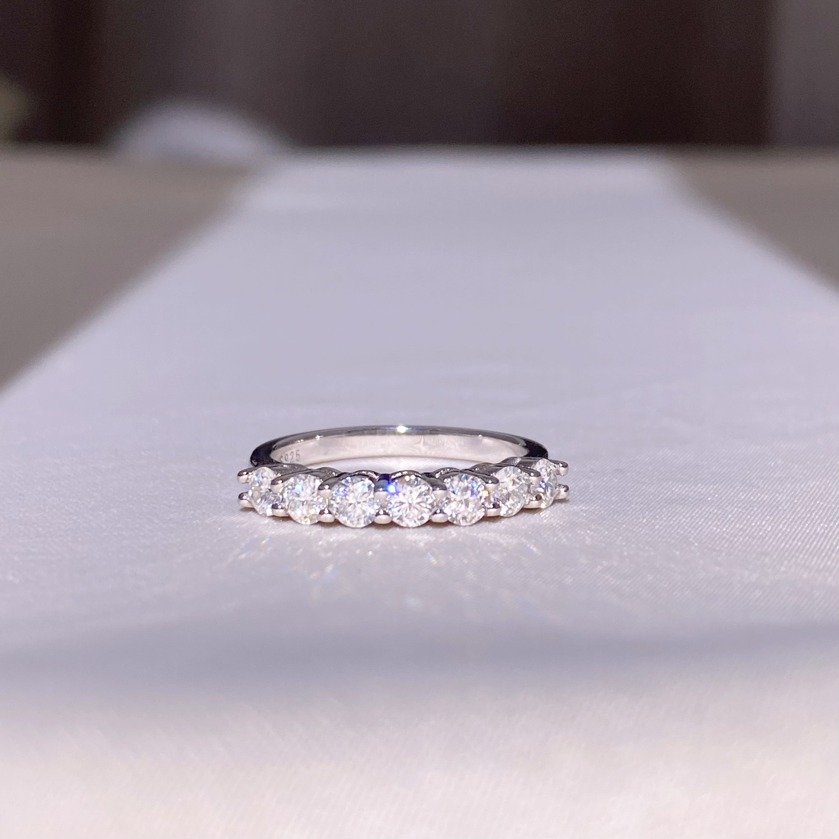 <28> Wedding band —— Seven Round Solitaire Moissanite Ring